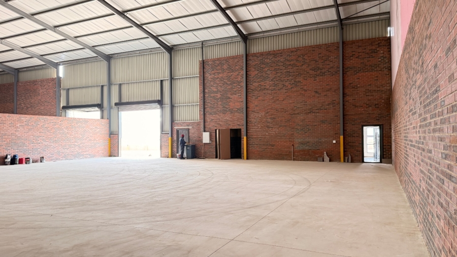 Commercial Property for Sale in Knoppieslaagte Gauteng