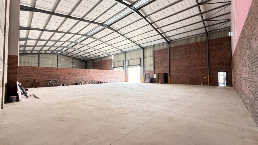 Commercial Property for Sale in Knoppieslaagte Gauteng