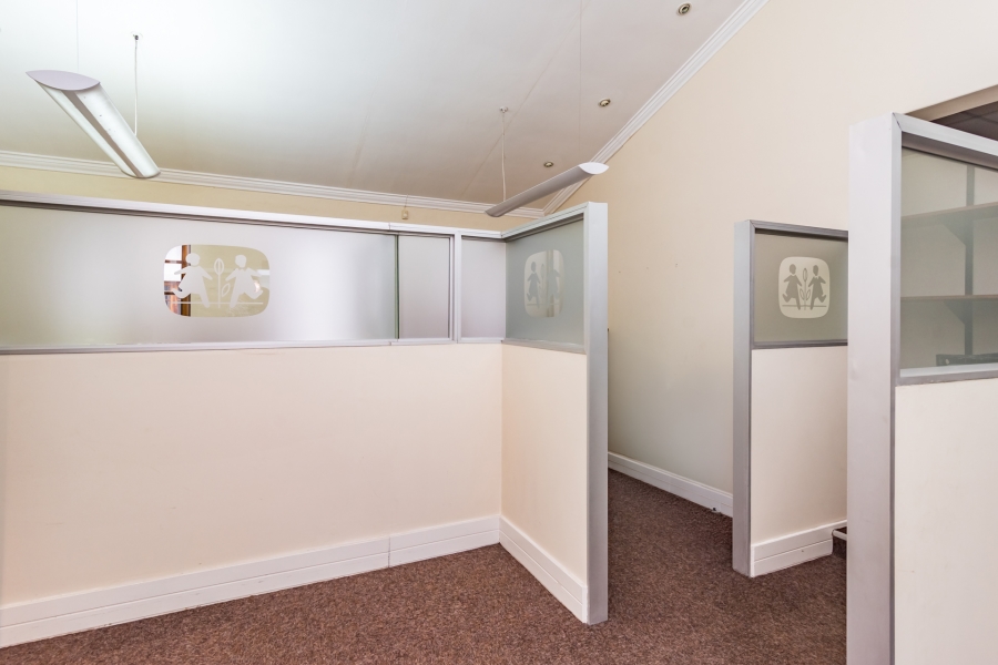 Commercial Property for Sale in Bromhof Gauteng