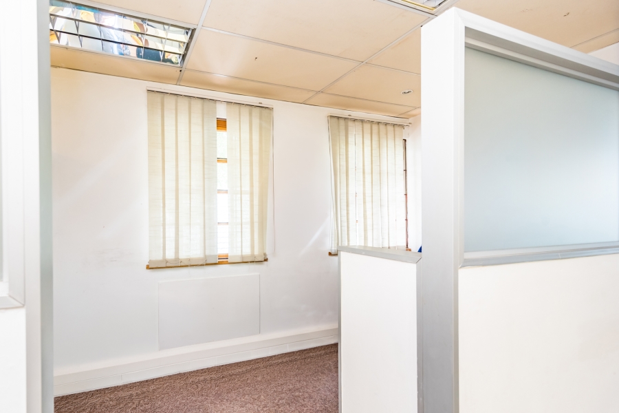 Commercial Property for Sale in Bromhof Gauteng