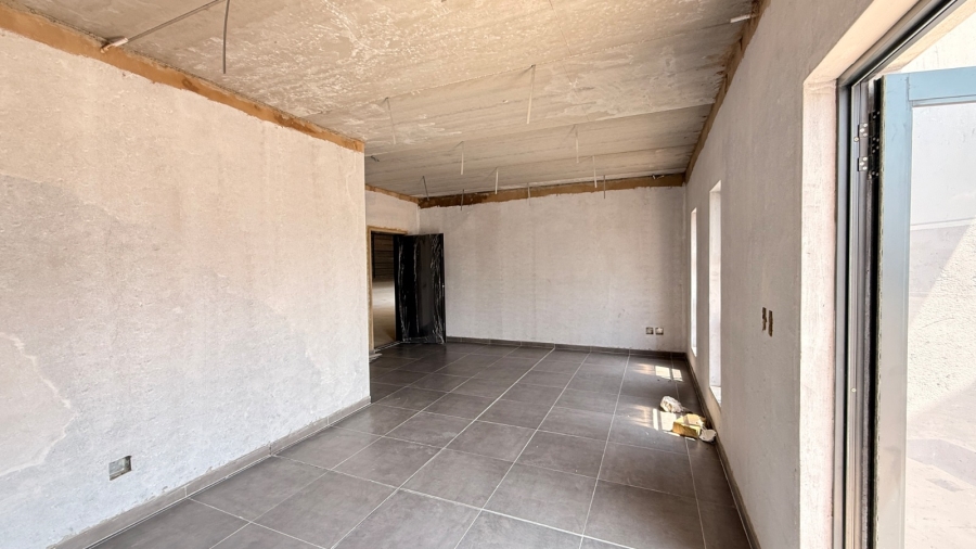 Commercial Property for Sale in Knoppieslaagte Gauteng