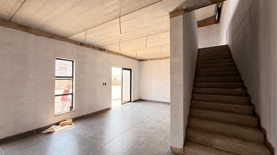 Commercial Property for Sale in Knoppieslaagte Gauteng