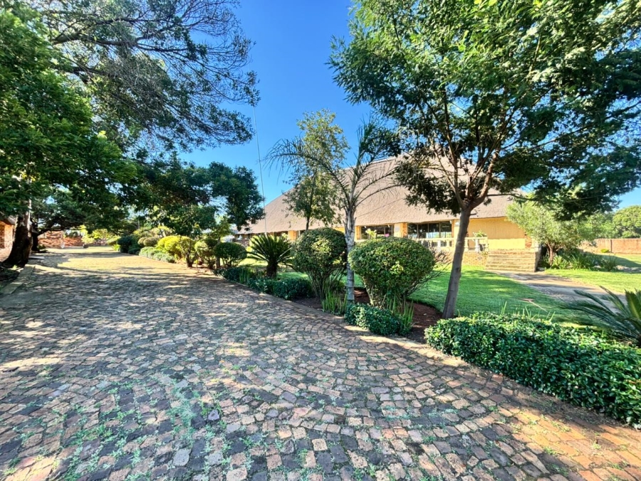 Commercial Property for Sale in Hillside Gauteng