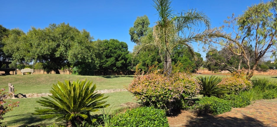 Commercial Property for Sale in Hillside Gauteng