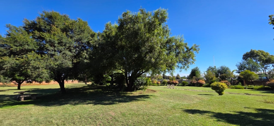 Commercial Property for Sale in Hillside Gauteng