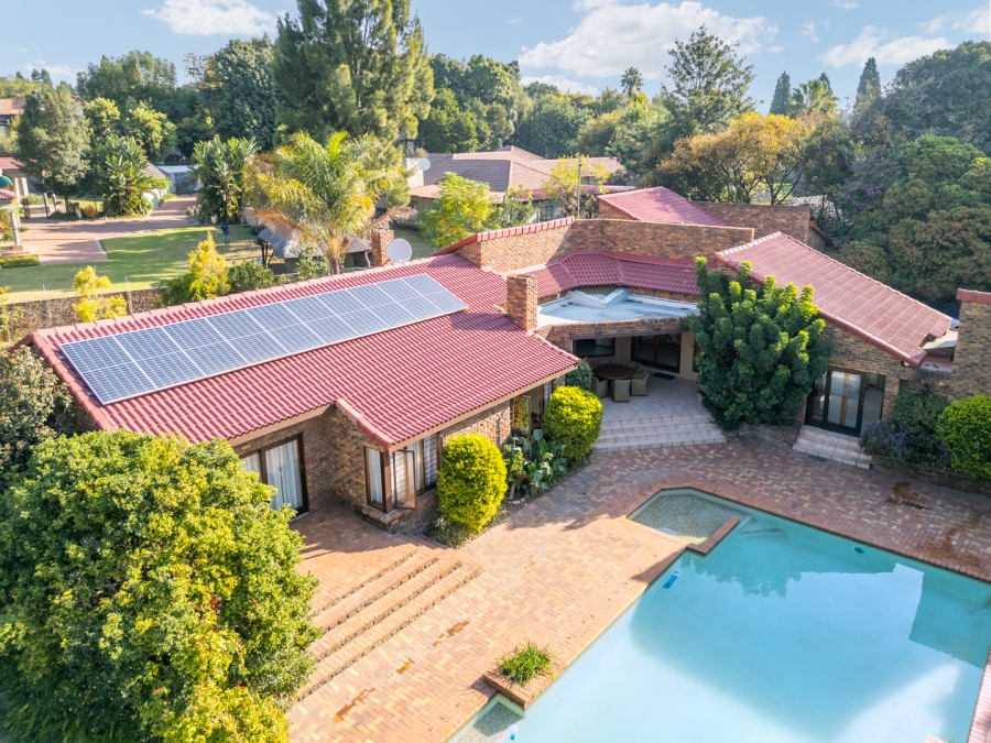5 Bedroom Property for Sale in Bryanston Gauteng