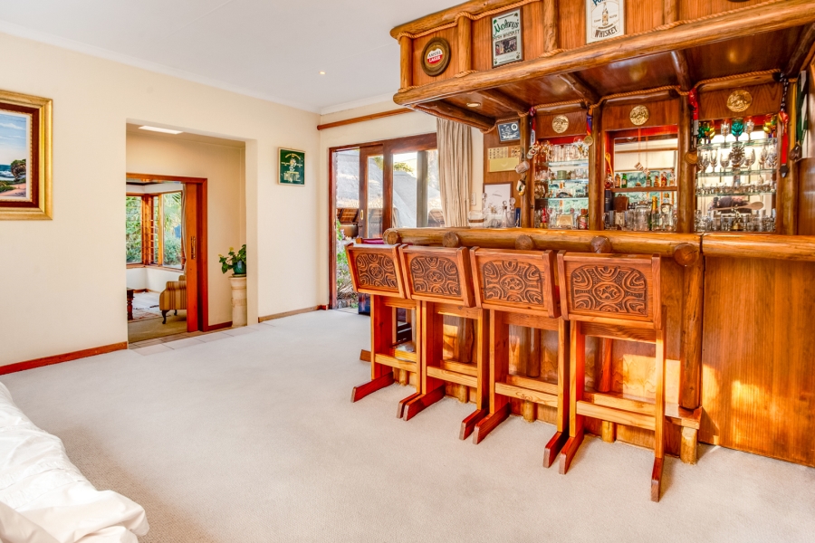 5 Bedroom Property for Sale in Bryanston Gauteng