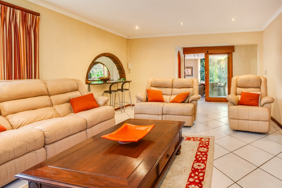 5 Bedroom Property for Sale in Bryanston Gauteng