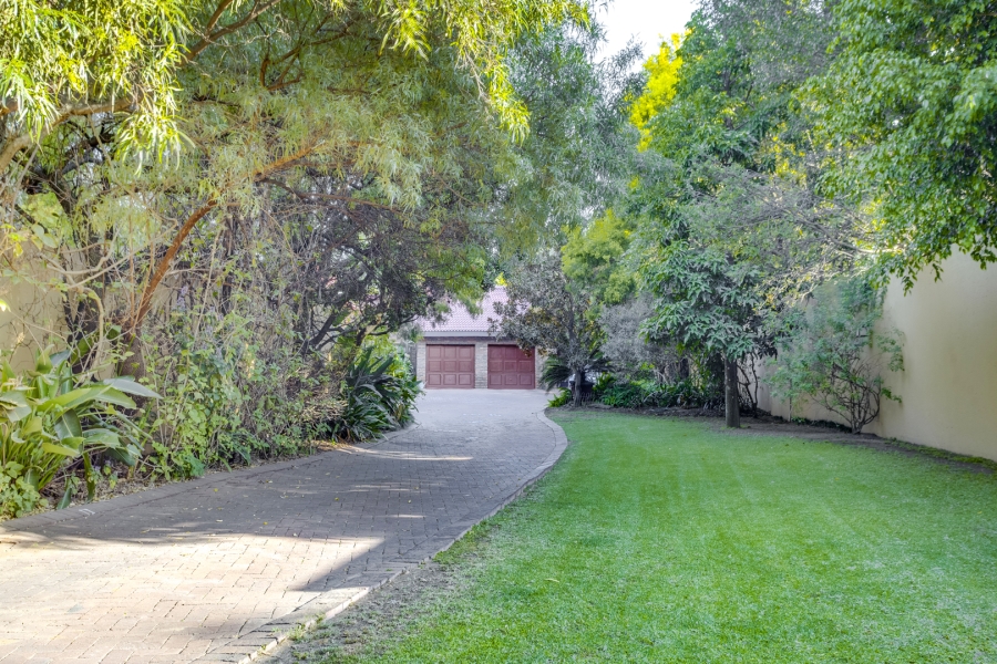 5 Bedroom Property for Sale in Bryanston Gauteng