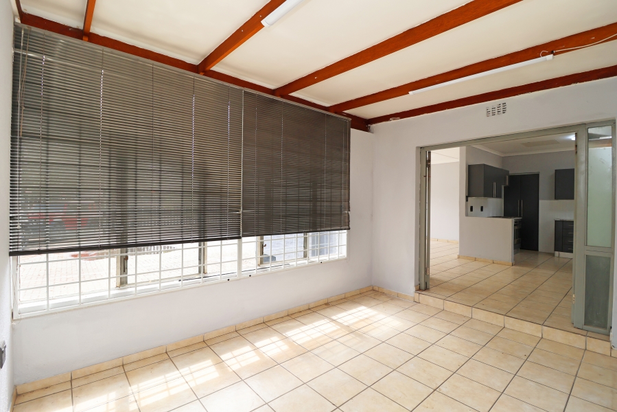 3 Bedroom Property for Sale in Edenvale Central Gauteng