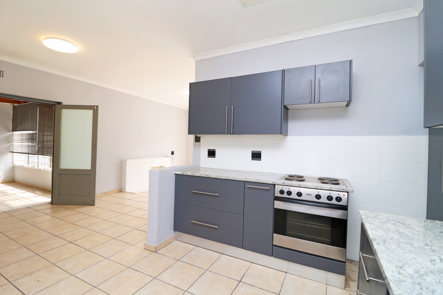 3 Bedroom Property for Sale in Edenvale Central Gauteng