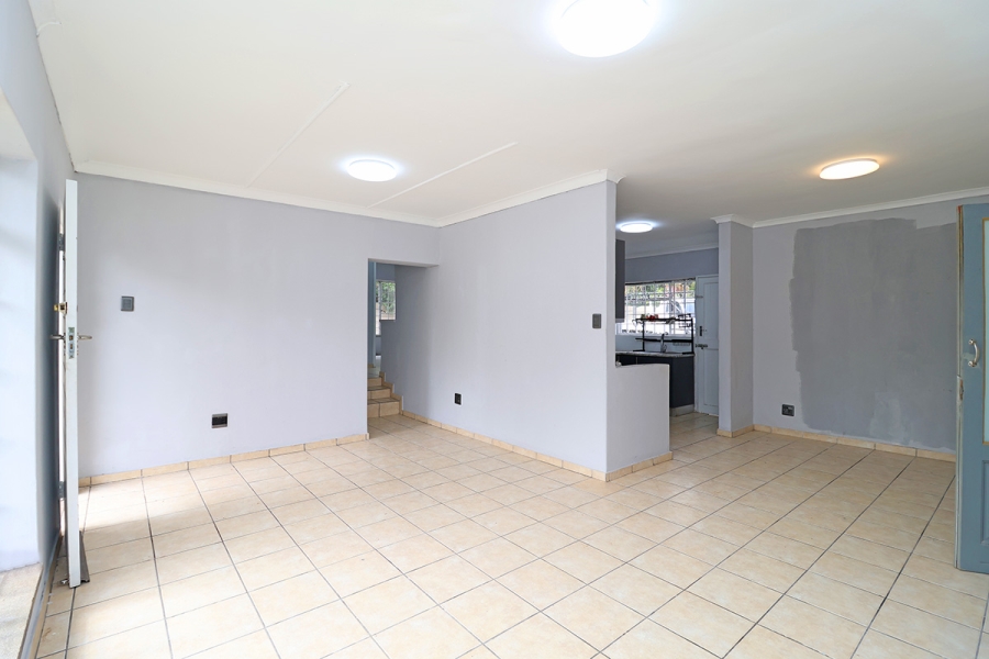 3 Bedroom Property for Sale in Edenvale Central Gauteng