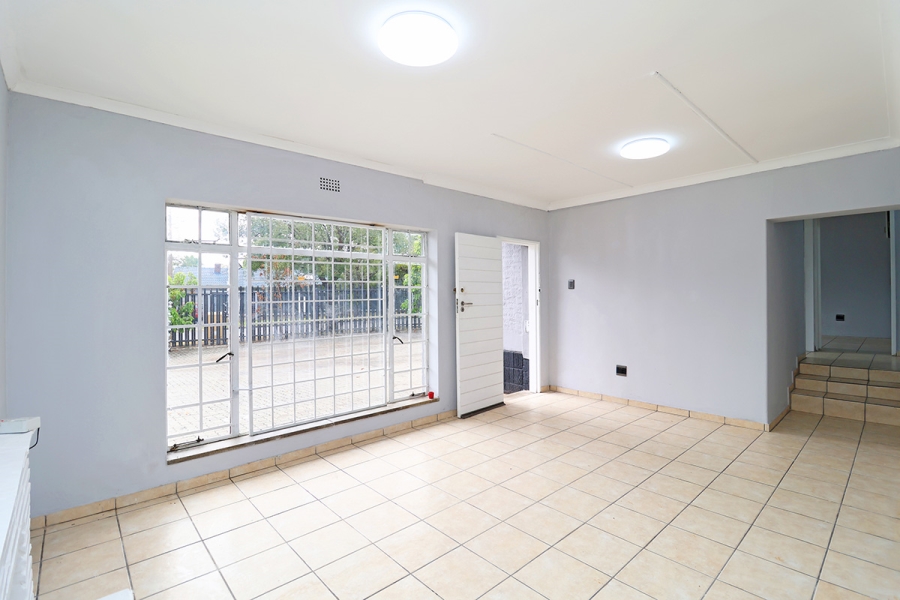 3 Bedroom Property for Sale in Edenvale Central Gauteng