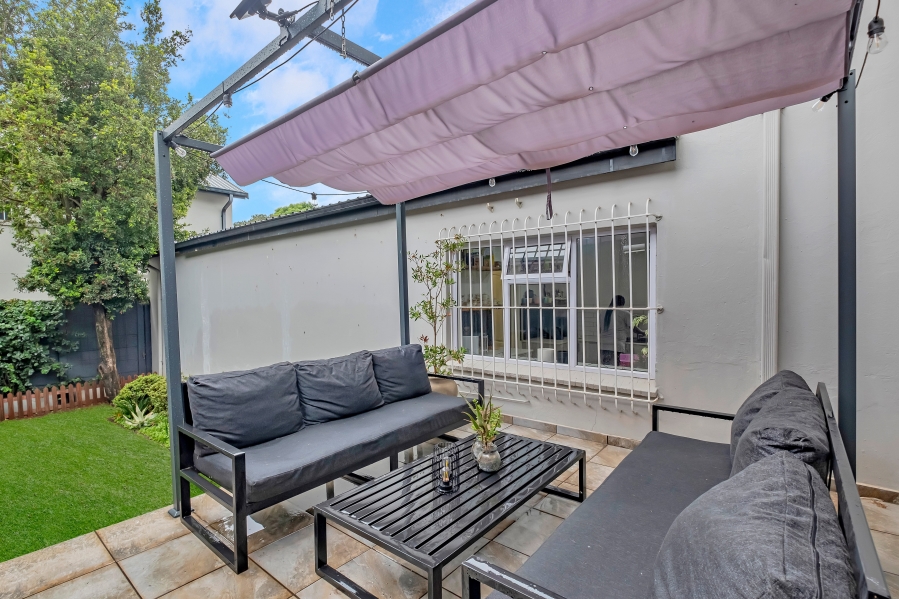 4 Bedroom Property for Sale in Linden Gauteng