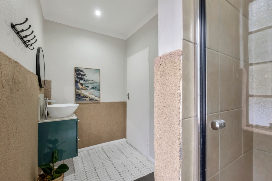 4 Bedroom Property for Sale in Linden Gauteng