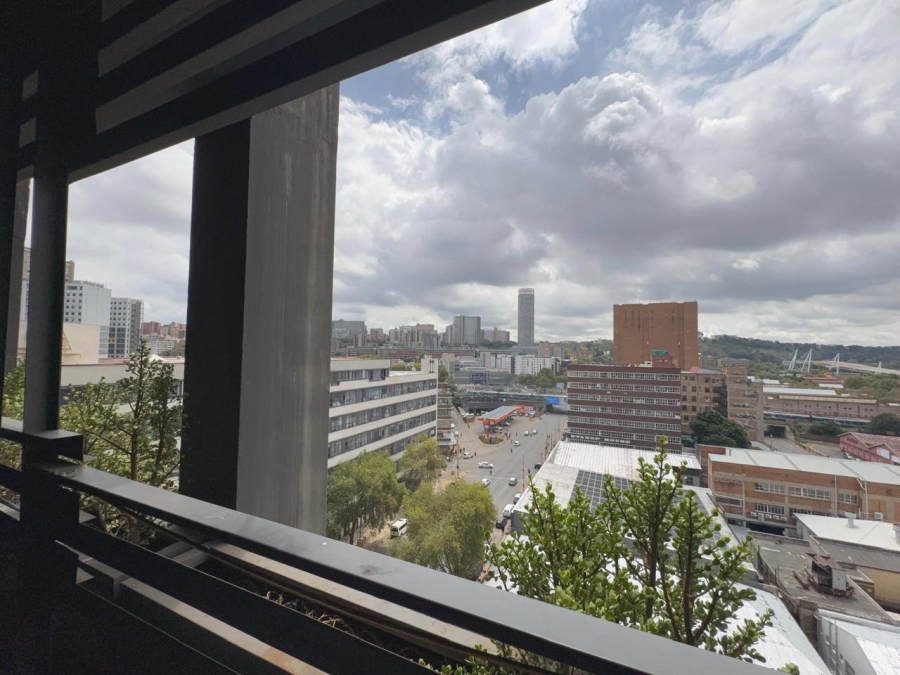 To Let 1 Bedroom Property for Rent in Maboneng Gauteng