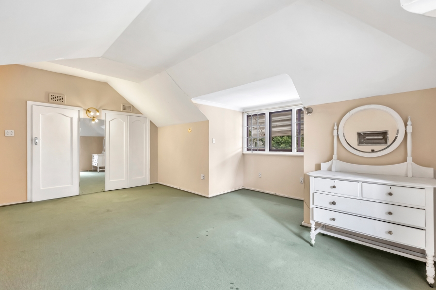 5 Bedroom Property for Sale in Emmarentia Gauteng