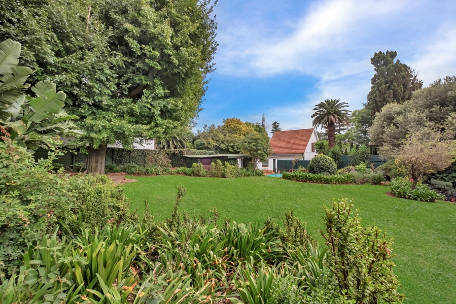 5 Bedroom Property for Sale in Emmarentia Gauteng