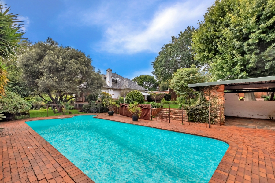 5 Bedroom Property for Sale in Emmarentia Gauteng