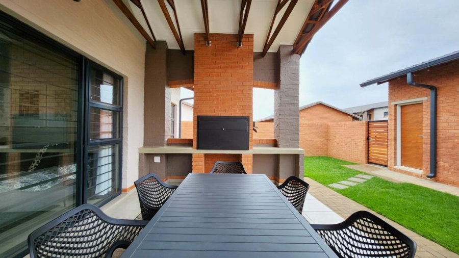 3 Bedroom Property for Sale in Rietvalleirand Gauteng