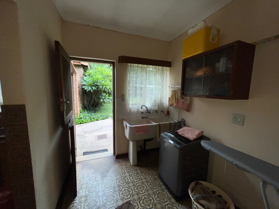 4 Bedroom Property for Sale in Garsfontein Gauteng