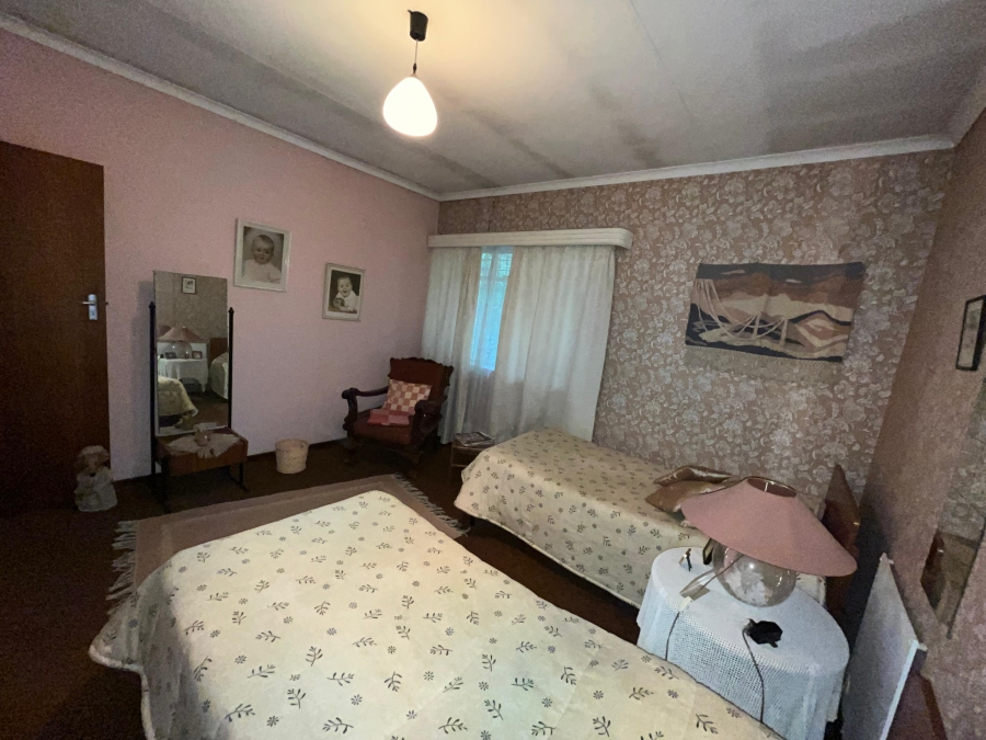 4 Bedroom Property for Sale in Garsfontein Gauteng