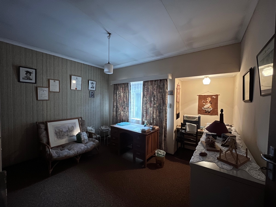 4 Bedroom Property for Sale in Garsfontein Gauteng