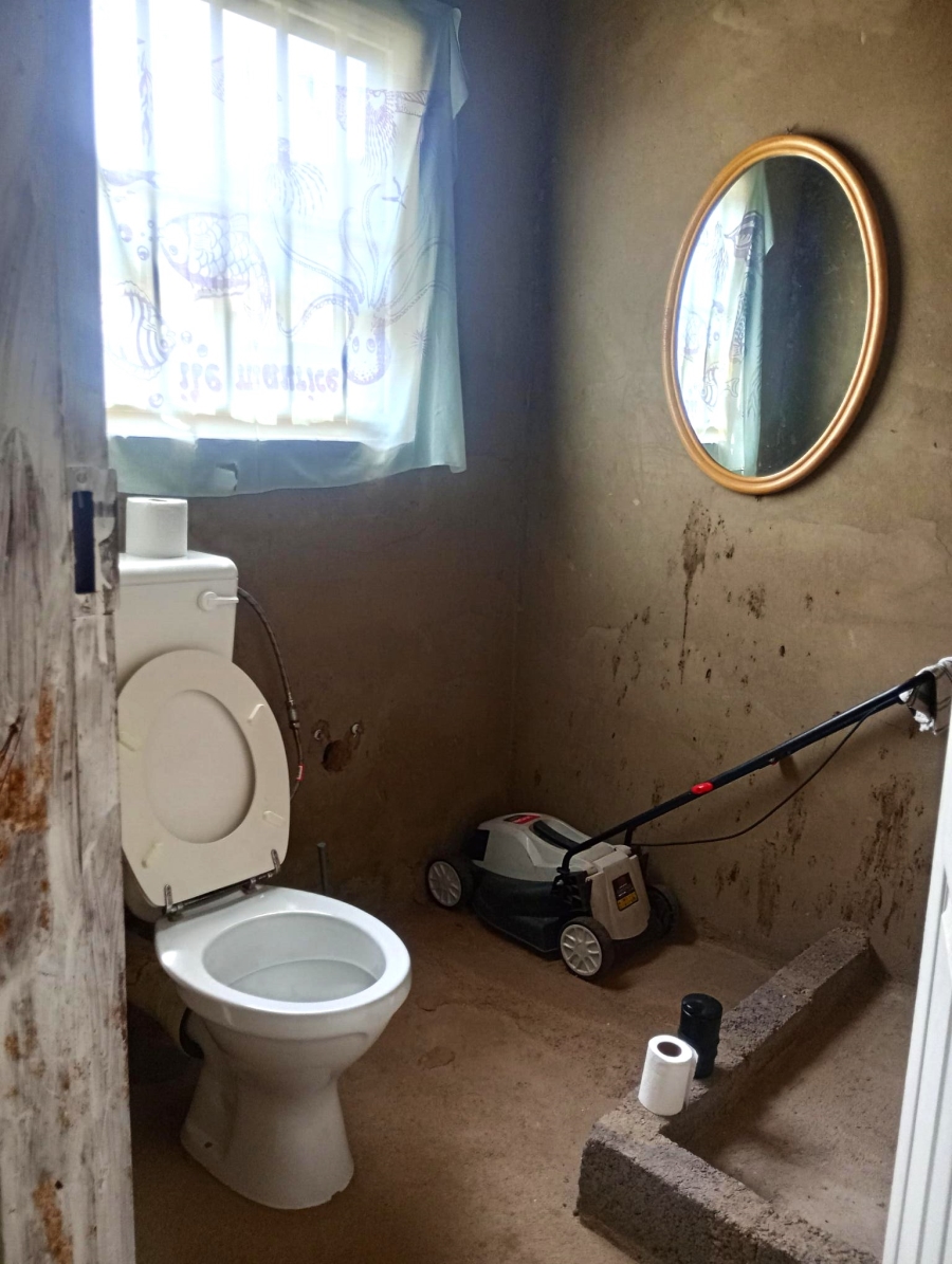 5 Bedroom Property for Sale in Klippoortje Gauteng