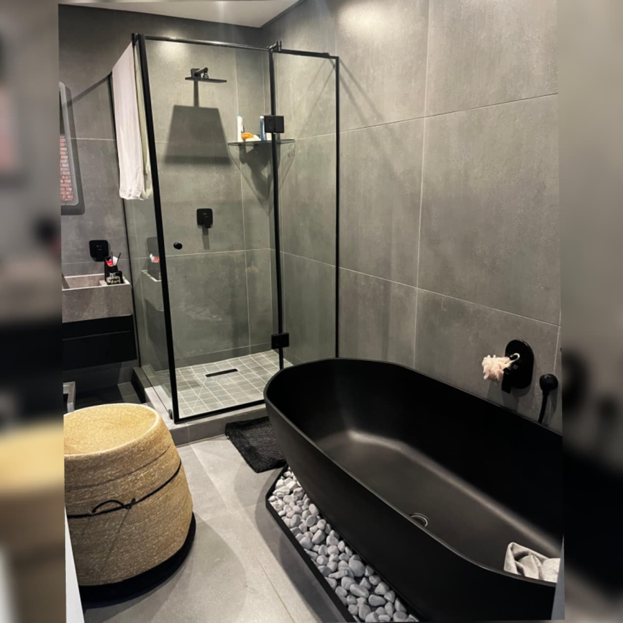 2 Bedroom Property for Sale in Broadacres Gauteng