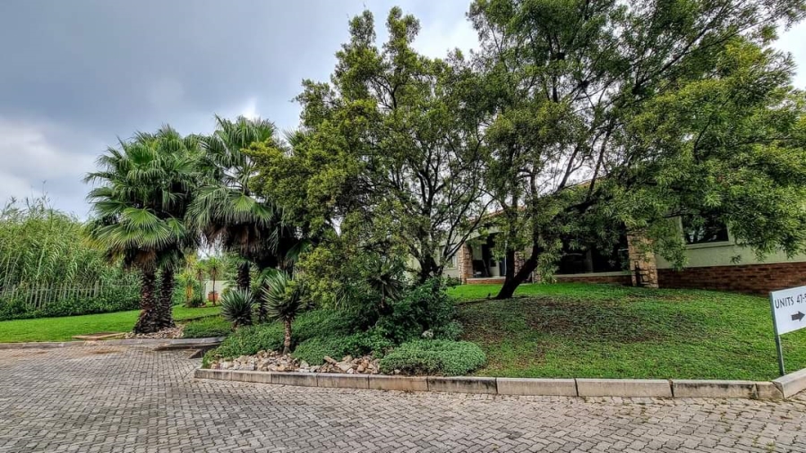 To Let 3 Bedroom Property for Rent in Broadacres Gauteng