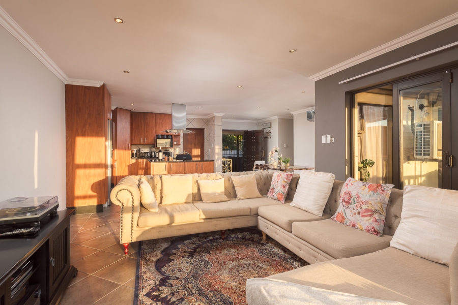 3 Bedroom Property for Sale in Mulbarton Gauteng