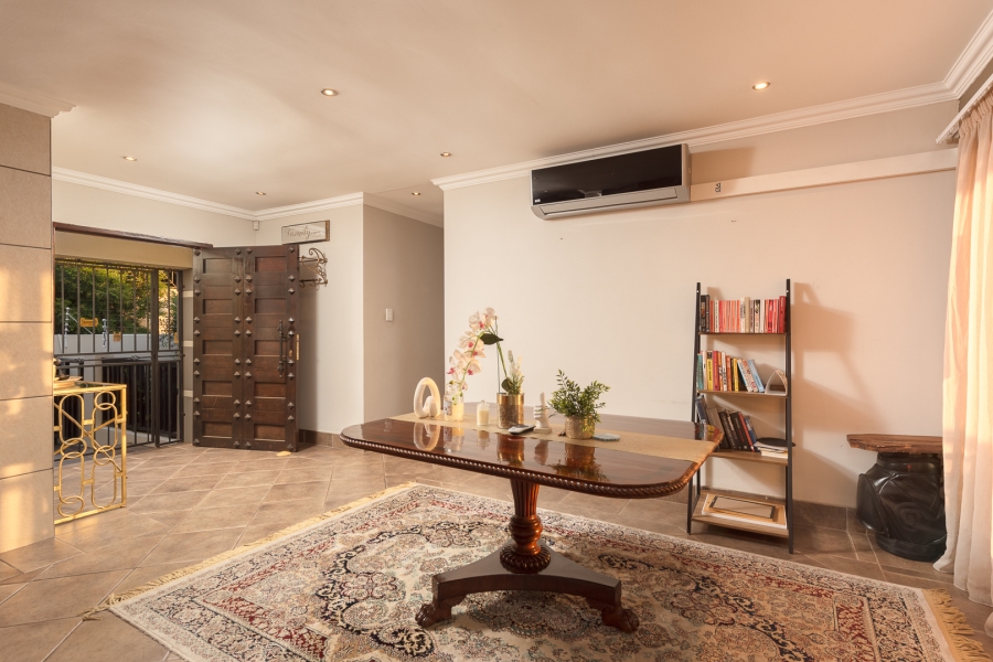 3 Bedroom Property for Sale in Mulbarton Gauteng