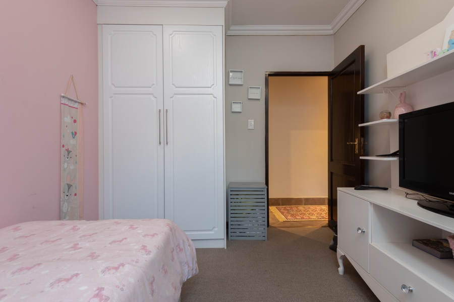 3 Bedroom Property for Sale in Mulbarton Gauteng