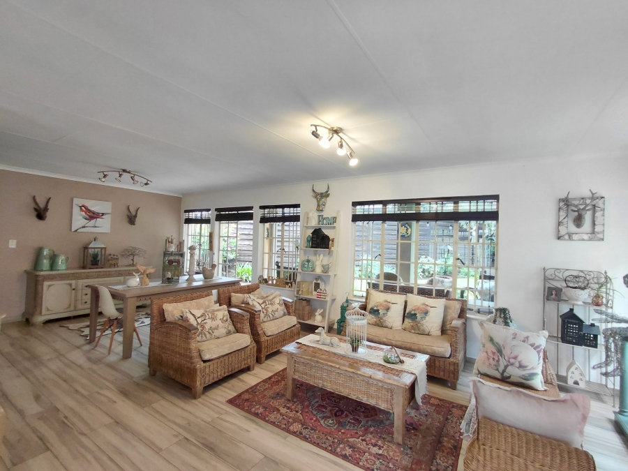 To Let 3 Bedroom Property for Rent in Verwoerdpark Gauteng