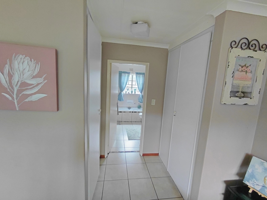 To Let 3 Bedroom Property for Rent in Verwoerdpark Gauteng