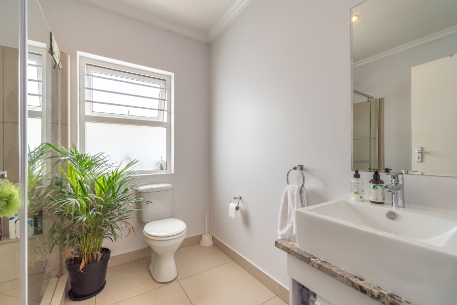 2 Bedroom Property for Sale in Bryanston Gauteng