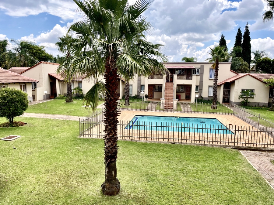 1 Bedroom Property for Sale in Moreleta Park Gauteng