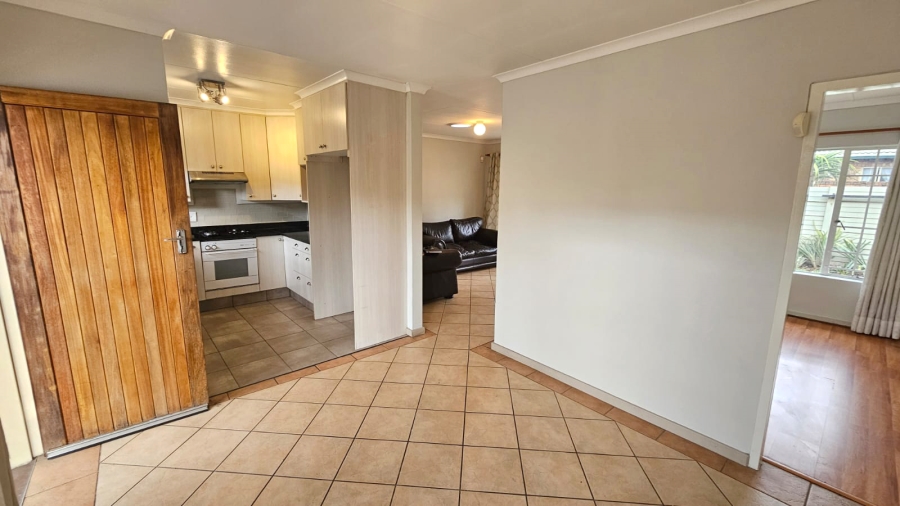 2 Bedroom Property for Sale in Elardus Park Gauteng