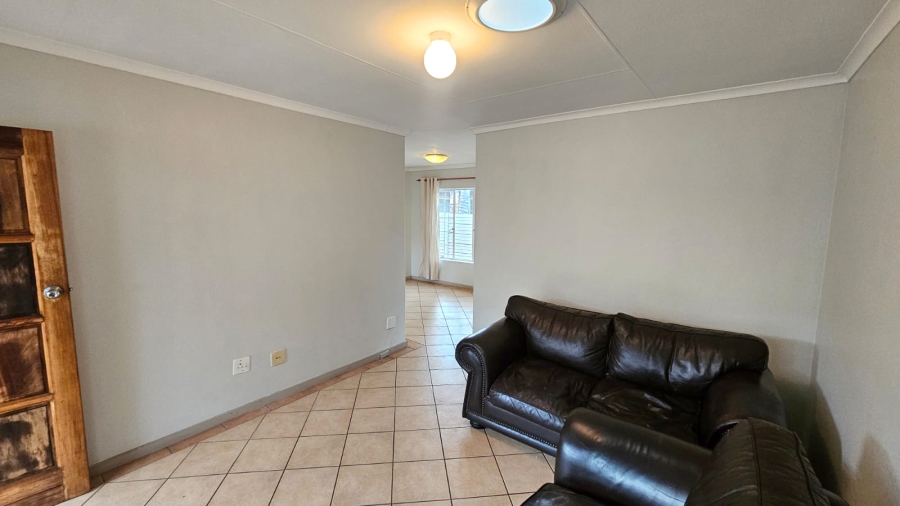2 Bedroom Property for Sale in Elardus Park Gauteng