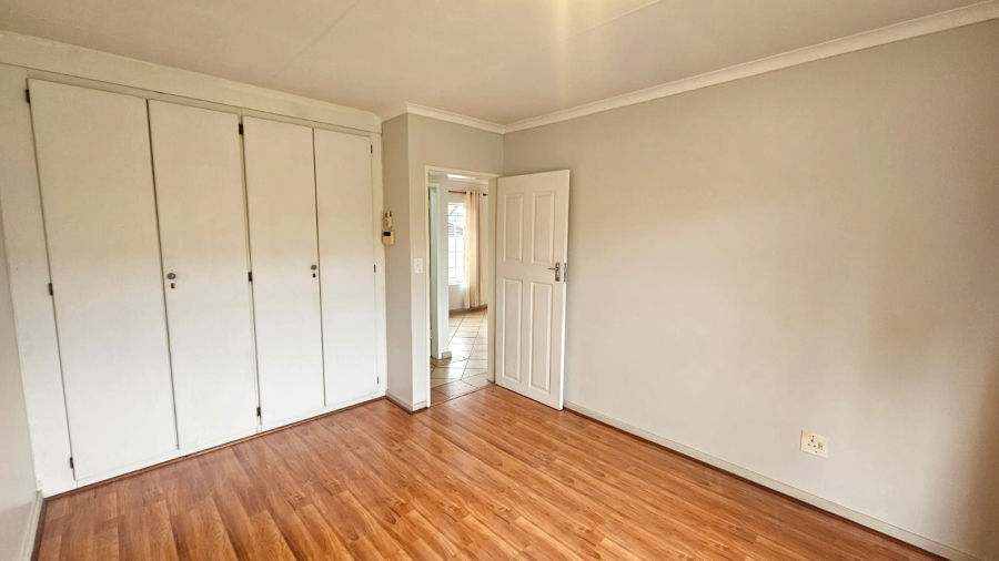 2 Bedroom Property for Sale in Elardus Park Gauteng