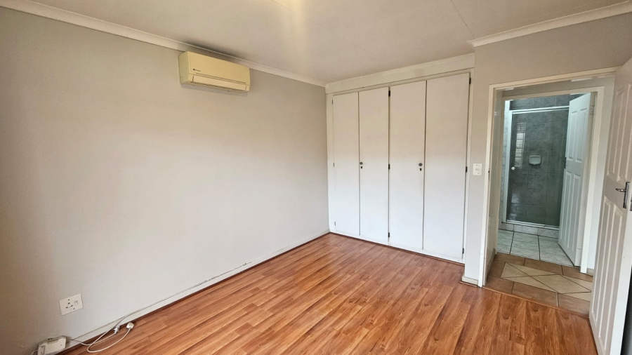 2 Bedroom Property for Sale in Elardus Park Gauteng