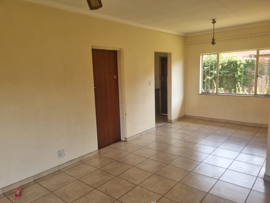 2 Bedroom Property for Sale in The Orchards Gauteng