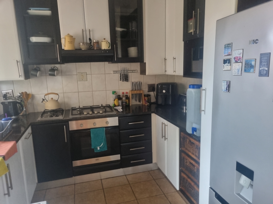 3 Bedroom Property for Sale in The Orchards Gauteng