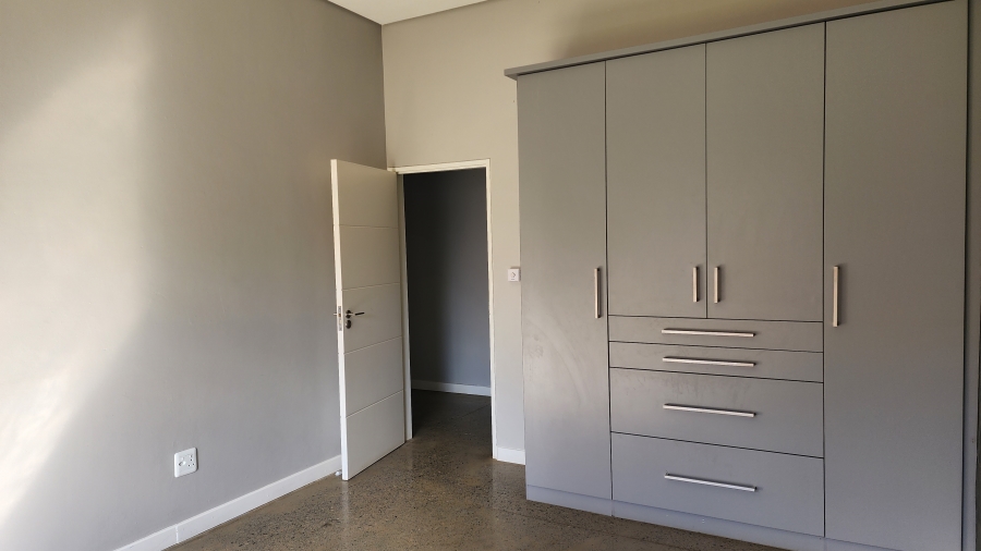 4 Bedroom Property for Sale in Waterlake Farm Lifestyle Estate Gauteng