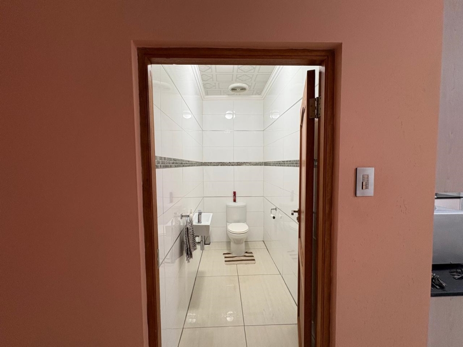 3 Bedroom Property for Sale in Duncanville Gauteng