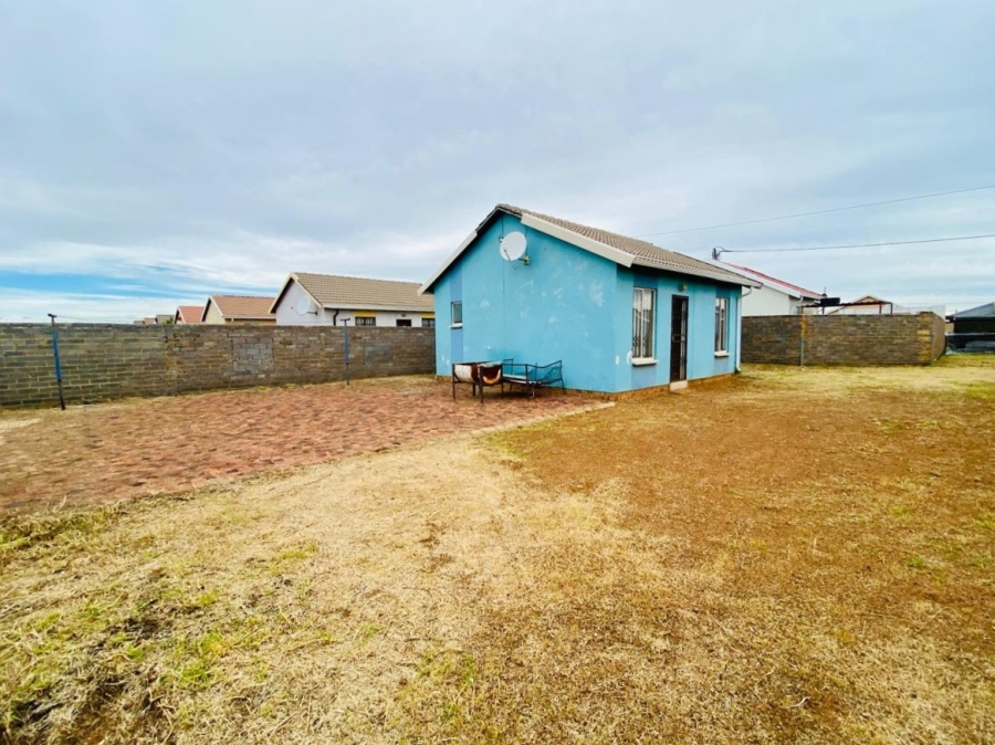 2 Bedroom Property for Sale in Savanna City Gauteng