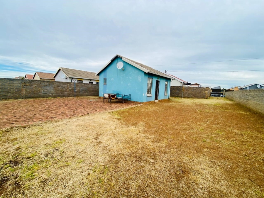 2 Bedroom Property for Sale in Savanna City Gauteng