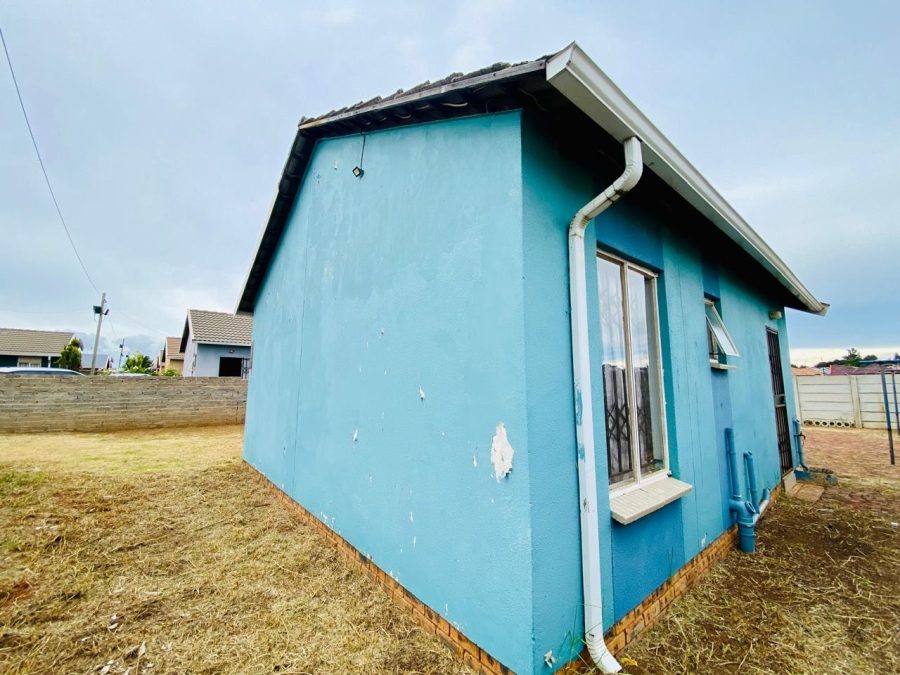 2 Bedroom Property for Sale in Savanna City Gauteng