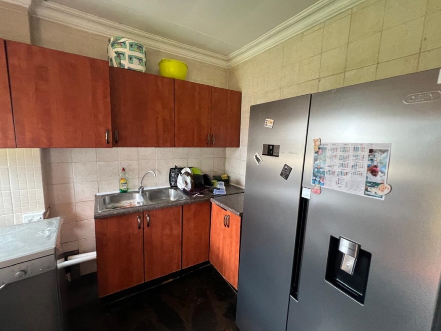 4 Bedroom Property for Sale in Buyscelia Gauteng