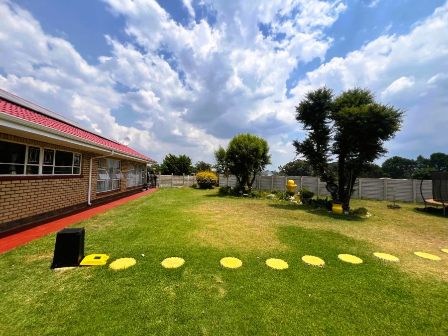 4 Bedroom Property for Sale in Buyscelia Gauteng